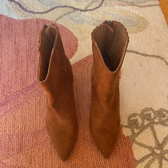 💜🤑 FOREVER 21 block pointed zip up boots like new!! - Picture 10 of 14